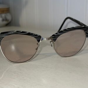 Art Kraft 12kt White Gold Filled black white striped vintage eye glass frames